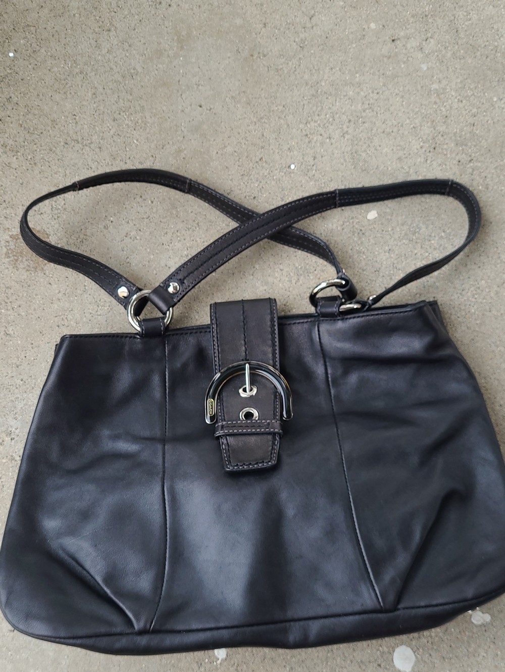 Coach Soho East West Purse Handbag Black Leather Silver Hardware K1133-F18751